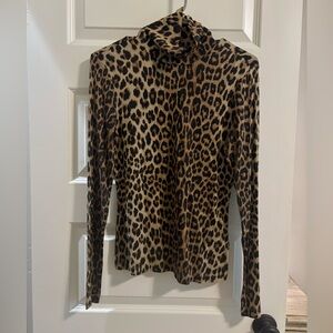 H&M Leopard Print Long Sleeve Top
